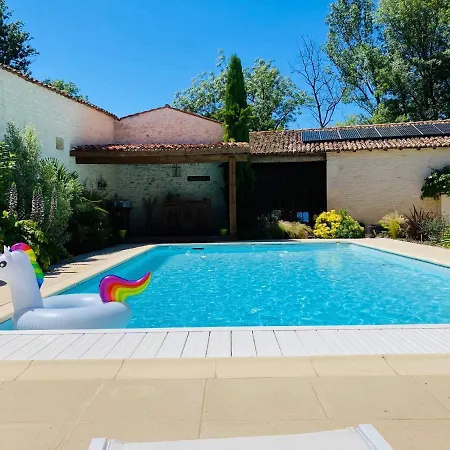 Le Logis De La Soloire 3 Etoiles Nercillac