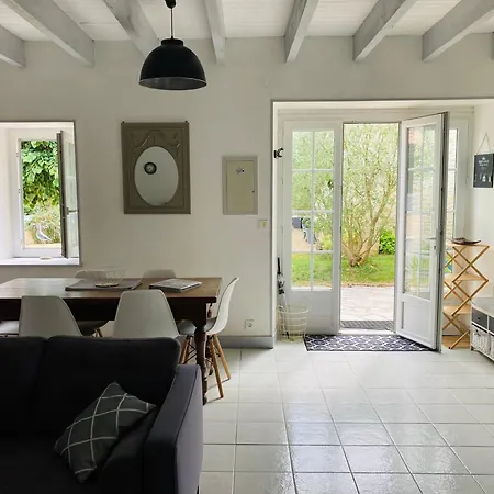 Tatil Evi Le Logis De La Soloire 3 Etoiles Nercillac