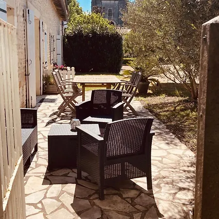 Le Logis De La Soloire 3 Etoiles * Nercillac